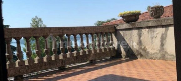 Вилла с 4 спальнями в Гардоне Ривьера, Италия № 360395 34