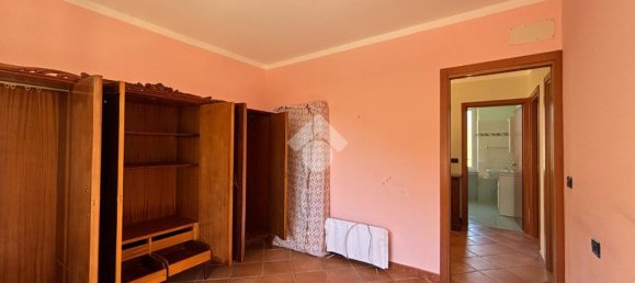 1 Schlafzimmer Wohnung in Genoa, Italy, Nr. 353040 11