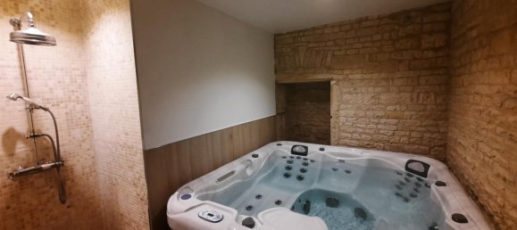 Casa T8 em Aigrefeuille-d'Aunis, France N.º 301482 22