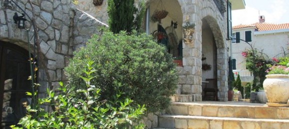 3 bedrooms Apartment in Kotor, Montenegro No. 187 3