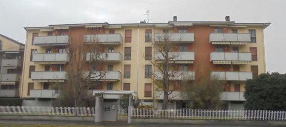 Apartamento de 4 habitaciónes en San Giuliano Milanese, Italy No. 8348 20