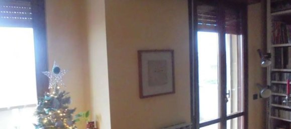 Apartamento de 4 habitaciónes en San Giuliano Milanese, Italy No. 8348 23