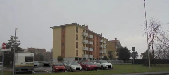 Apartamento de 4 habitaciónes en San Giuliano Milanese, Italy No. 8348 19