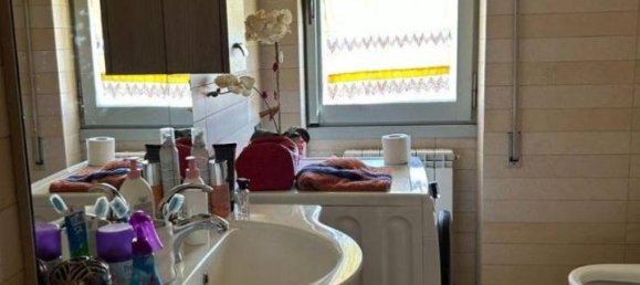 Apartamento de 3 habitaciónes en Rignano Flaminio, Italy No. 42056 11