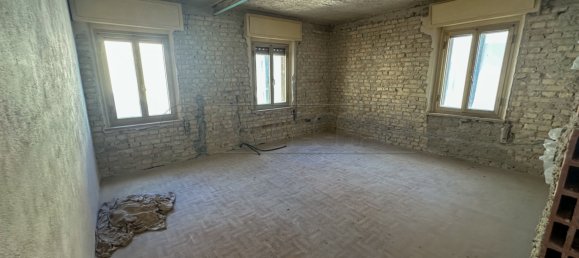 5 Schlafzimmer Wohnung in Udine, Italy, Nr. 287219 9