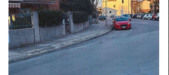 12 rooms House in Gorizia, Italy No. 149148 3