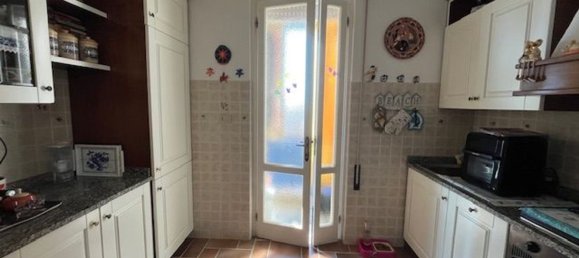 3 rooms Apartment in Viareggio, Italy No. 293096 5