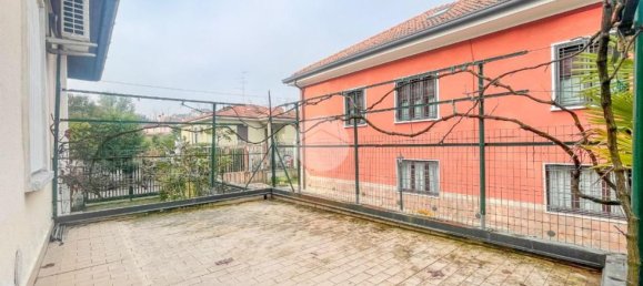 6-salle Villa à Cusano Milanino, Italy No. 72045 22