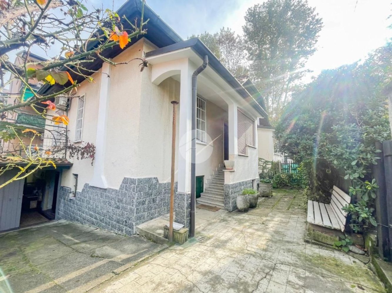 6-salle Villa à Cusano Milanino, Italy No. 72045