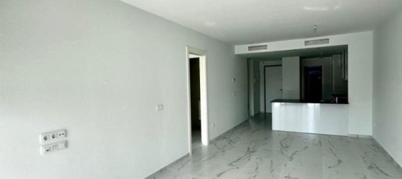 Apartamento de 3 dormitorios en Torrevieja, Spain No. 285649 12