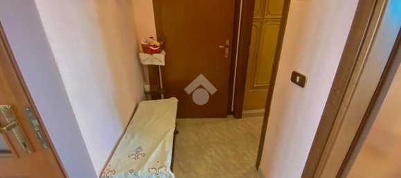 3 rooms Apartment in Parma, Italy No. 298927 16