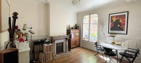 1 bedroom Apartment in Clichy, France No. 187775 2