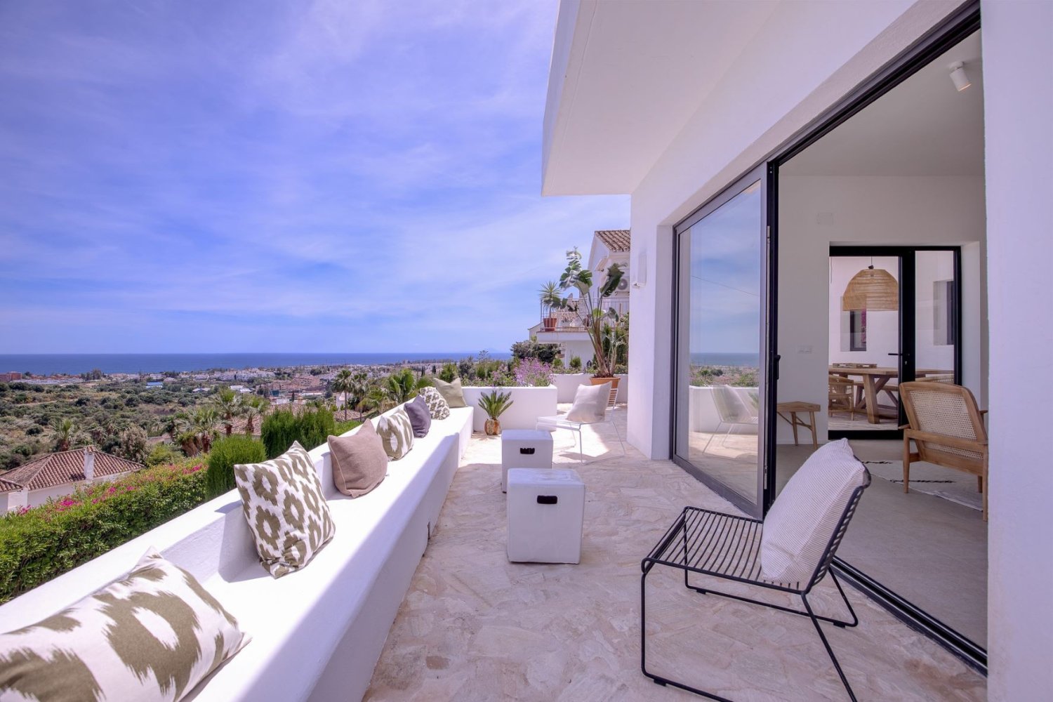 4 bedrooms Villa in Benahavis, Spain No. 4726