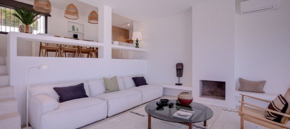 4 bedrooms Villa in Benahavis, Spain No. 4726 11