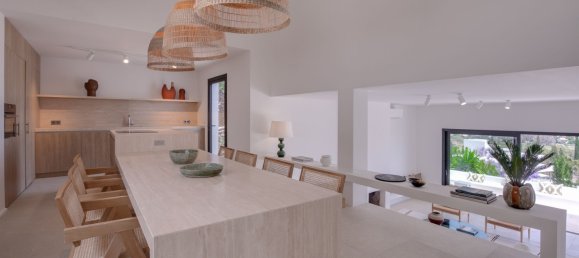 4 bedrooms Villa in Benahavis, Spain No. 4726 13