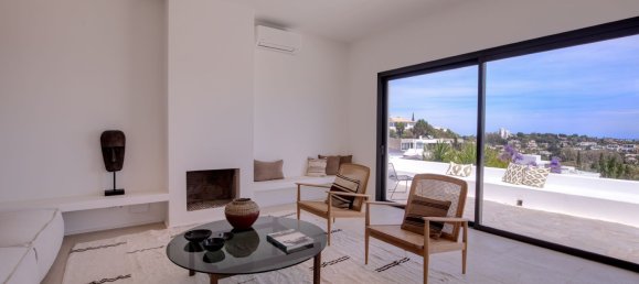 4 bedrooms Villa in Benahavis, Spain No. 4726 10