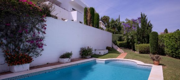 4 bedrooms Villa in Benahavis, Spain No. 4726 5
