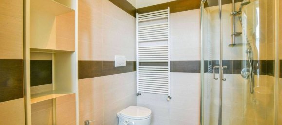 3 غرف نوم فيلا في Bee, Italy رقم 296893 35