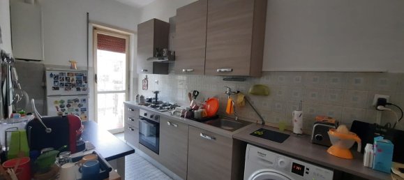 Квартира с 2 комнатами в Дзагароло, Италия № 198668 27