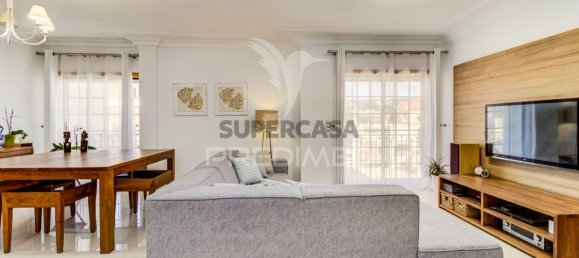 5 chambres Maison à Vialonga, Portugal No. 155719 3