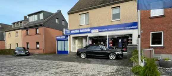 401m² Building in Neuss, Germany No. 71498 3