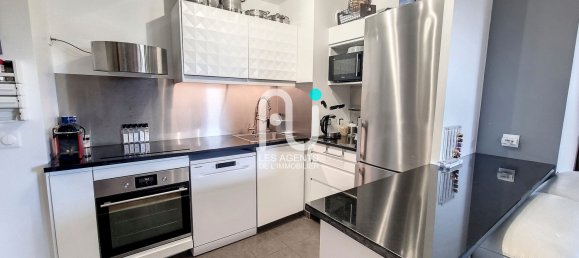 3 bedrooms Apartment in Bois-Colombes, France No. 183668 3