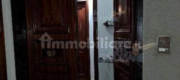 2 Schlafzimmer Wohnung in Genoa, Italy, Nr. 262358 4