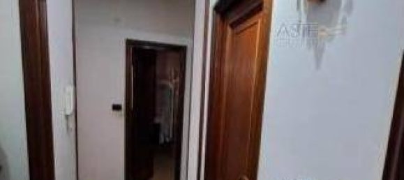 2 Schlafzimmer Wohnung in Genoa, Italy, Nr. 262358 6