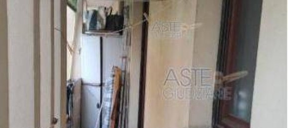 2 Schlafzimmer Wohnung in Genoa, Italy, Nr. 262358 11