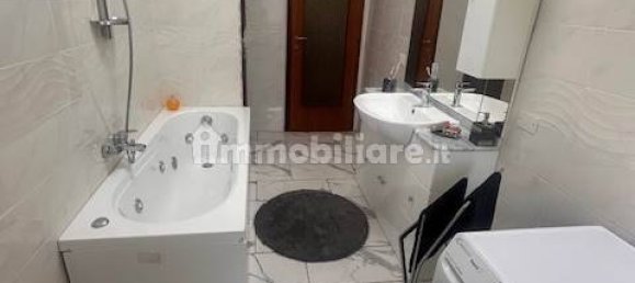 Apartamento de 2 dormitorios en Vigevano, Italy No. 318266 24