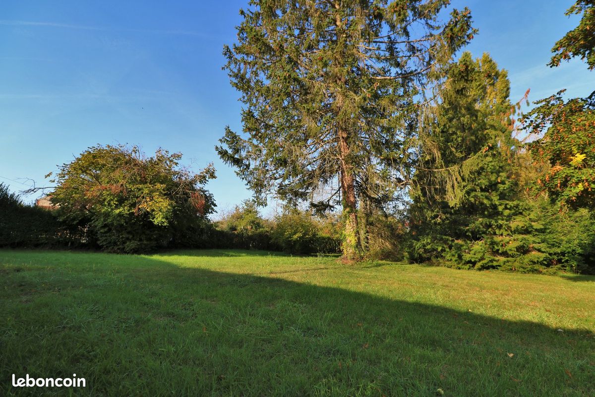 Grundstück in Varennes-Changy, France, Nr. 88612