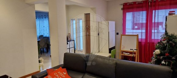 3 bedrooms House in Maia, Portugal No. 26821 6