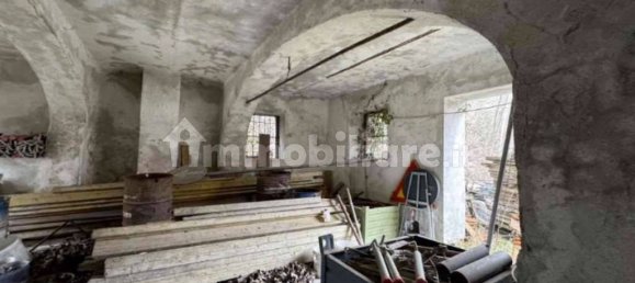 5 bedrooms House in Alice Bel Colle, Italy No. 258560 9