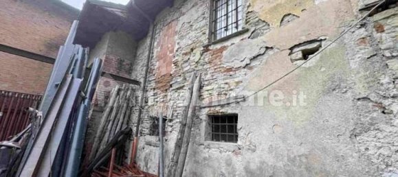 5 bedrooms House in Alice Bel Colle, Italy No. 258560 13