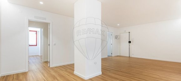 3 bedrooms Apartment in Lisbon, Portugal No. 123347 6