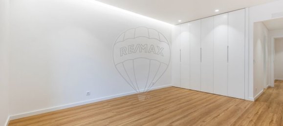 3 bedrooms Apartment in Lisbon, Portugal No. 123347 22