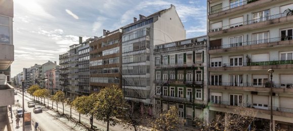 3 bedrooms Apartment in Lisbon, Portugal No. 123347 26