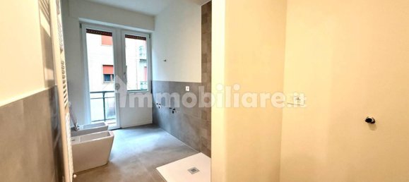 Квартира с 2 спальнями в Бергамо, Италия № 276334 9