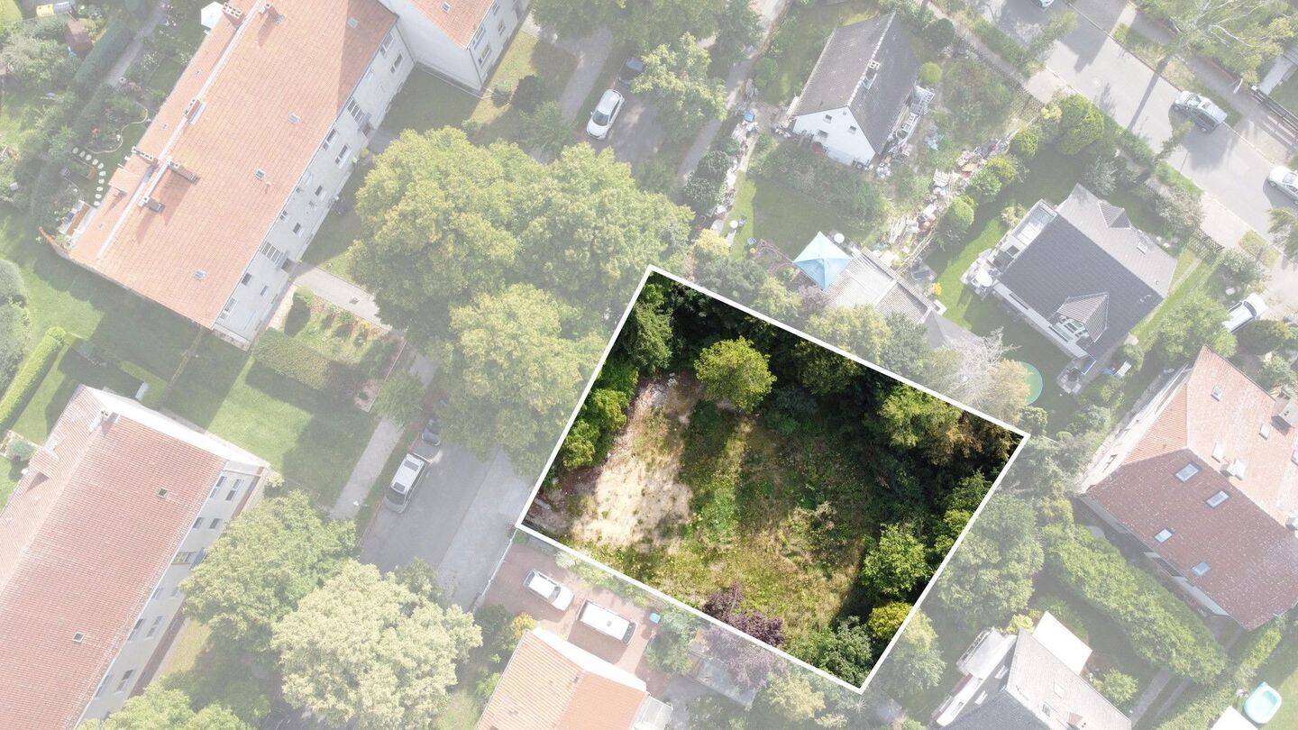  قطعة أرض في Lichtenrade, Germany رقم 334269