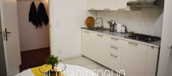 Дом с 6 комнатами в Чезена, Италия № 109902 4