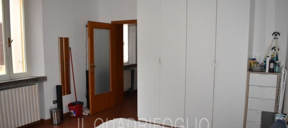 Дом с 6 комнатами в Чезена, Италия № 109902 15