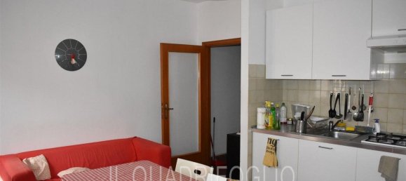 Дом с 6 комнатами в Чезена, Италия № 109902 11