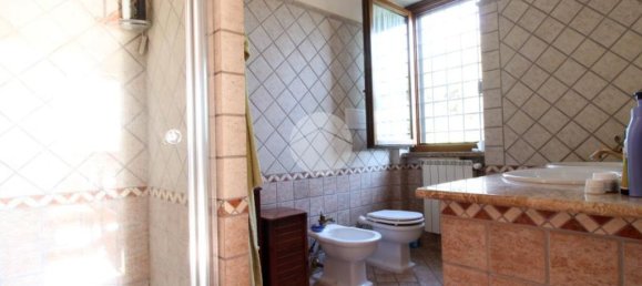 5 bedrooms Villa in Fara in Sabina, Italy No. 50129 17