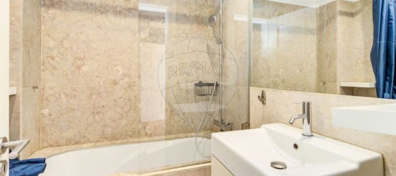 3 bedrooms Apartment in Lisbon, Portugal No. 136135 9