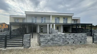 Adosado de 5 habitaciónes en Ober-Grafendorf, Austria No. 186579