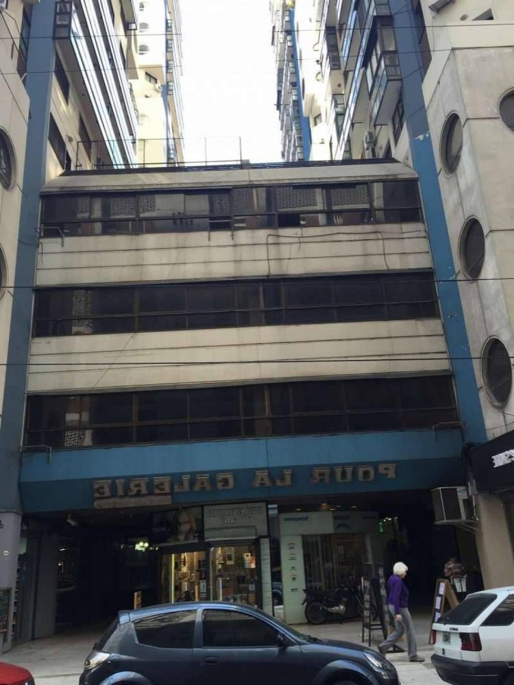 Bâtiment à Buenos Aires, Argentina 9000m² No. 107319