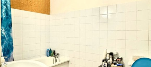 Studio in Toulouse, France No. 295231 4