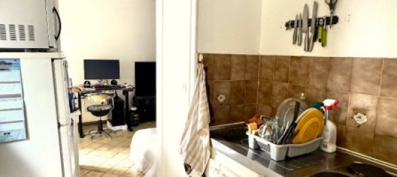 Studio in Toulouse, France No. 295231 2