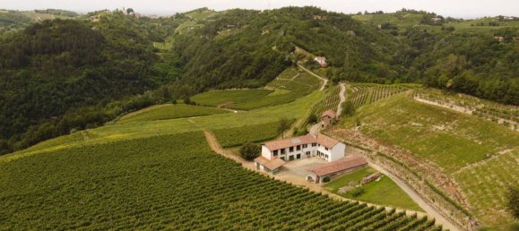 6 bedrooms House in Cassinasco, Italy No. 118577 13