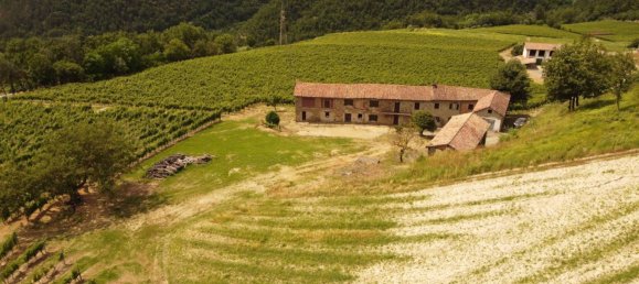 6 bedrooms House in Cassinasco, Italy No. 118577 5